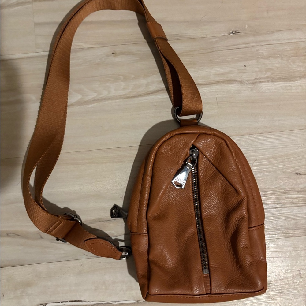 Aimee Kestenberg Brown Leather Crossbody Bag - Picture 4 of 7